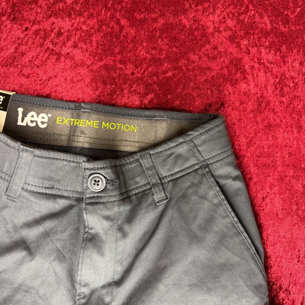 Lee Extreme Motion Chino Shorts Mens 29 Navy Straight Fit 10" Inseam Waistband - Picture 4 of 11